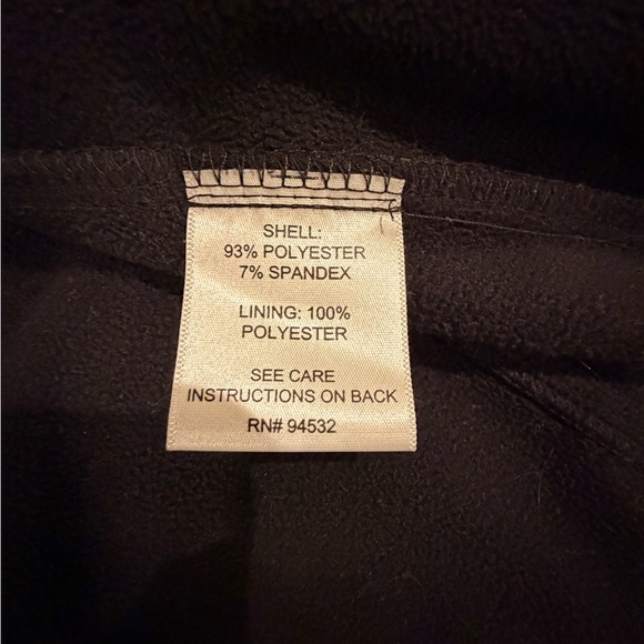 Storm Creek Men’s Gray Vest with Yellow Logo Sz small 
T1 - Picture 15 of 15